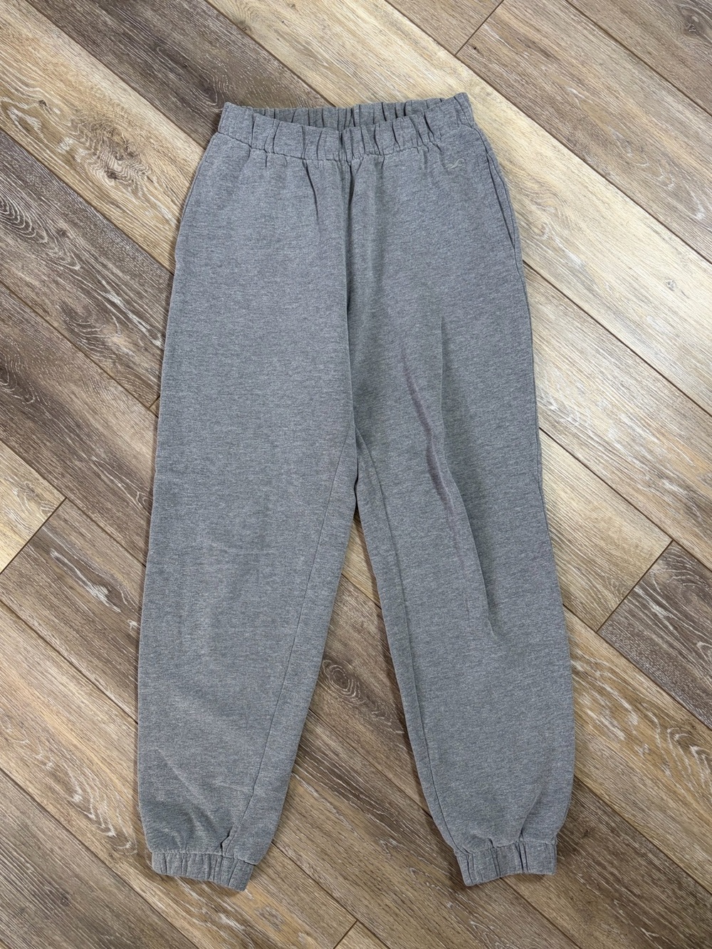 Hollister Gray Fleece Jogger Sweatpants NWOT